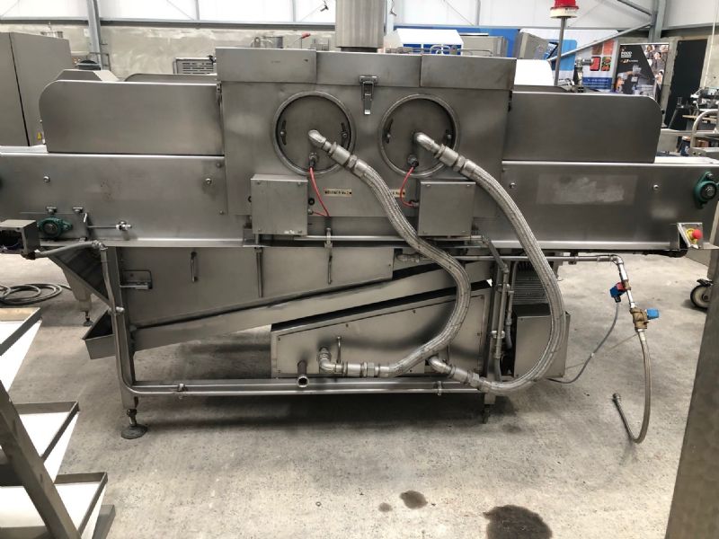 H&C In-line Top & Bottom Gas Oven at Food Machinery Auctions